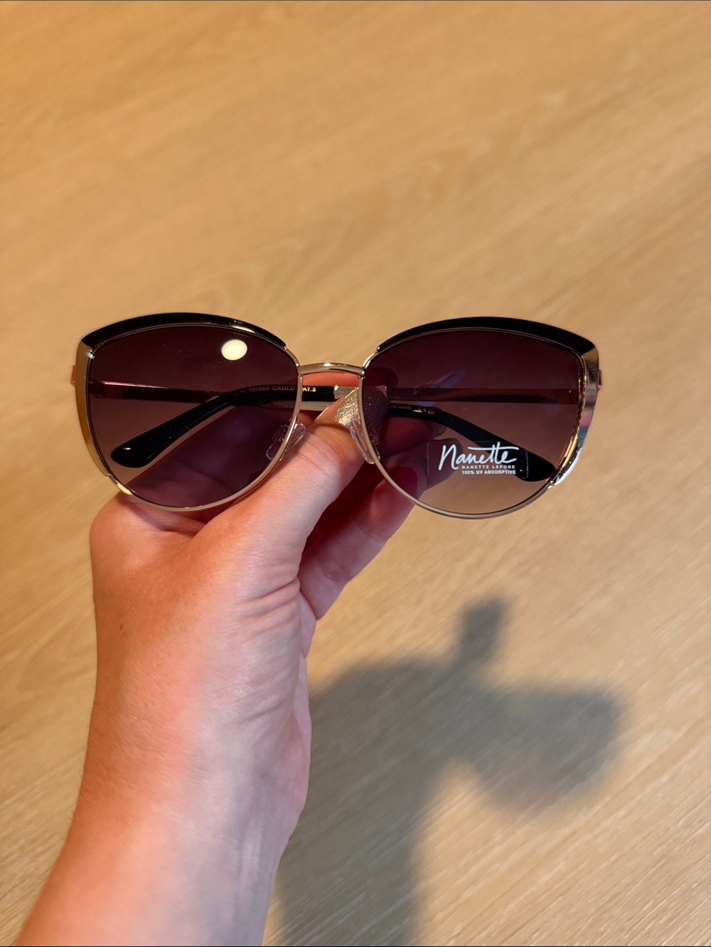 NWT Nanette Lepore Gold Cat Eye Sunglasses
